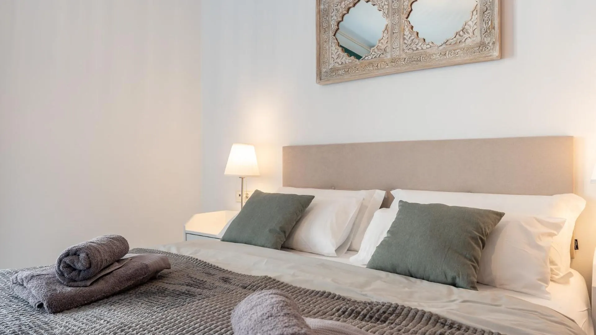 Appartement Coastal Comfort 2 Bed, Parking Pool And Terrace Benalmádena